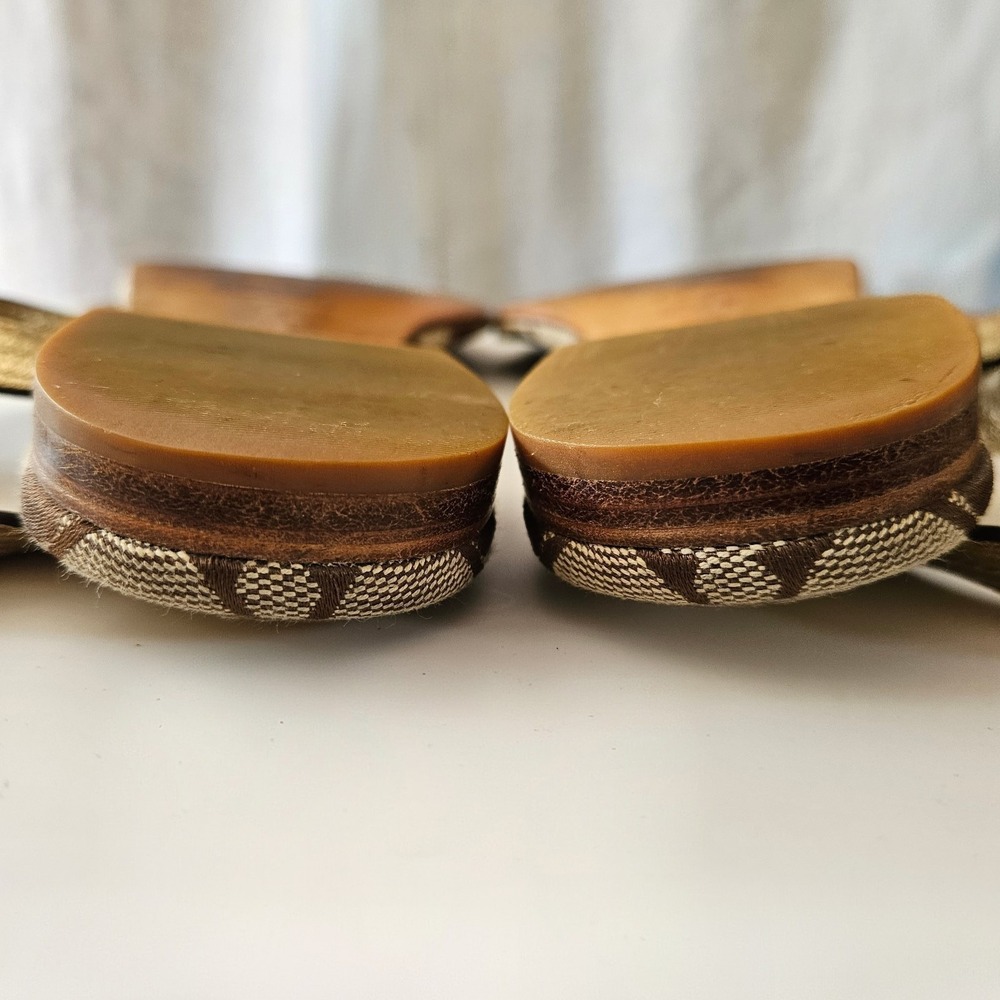 Coach Metallic Gold Sandals • Women’s 7.5 • Classic Logo "C" • Summer Chic - Picture 9 of 9